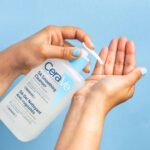 Cerave SA Smoothing Cleanser For Dry Rough Bumpy Skin 236ml