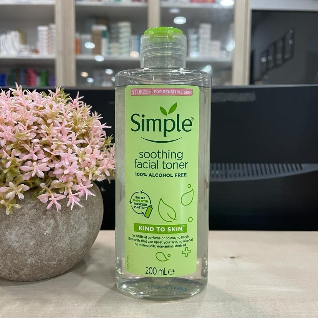 simple toner Simple Soothing Toner 200ml – Gentle Alcohol-Free Toner for Sensitive Skin BD - Image 1
