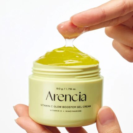 Arencia Vitamin C Glow Booster Gel Cream 50g jar displaying refreshing brightening moisturizer texture